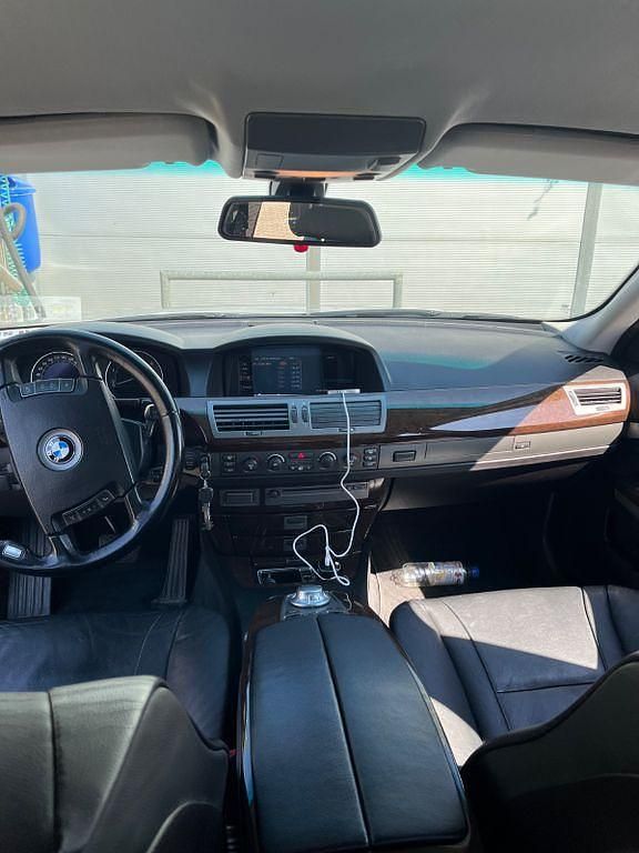 Usata BMW 730 218 CV (160 kW) 2004 Argento Berlina