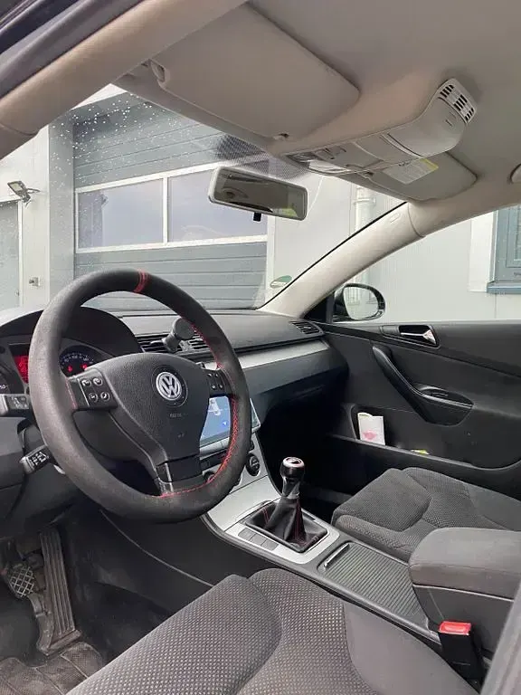 Gebraucht VW Passat 140 PS (102 kW) 2008 Schwarz Kombi