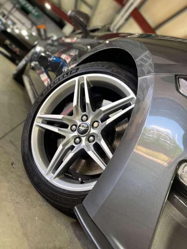 Gebraucht Ford Mustang 450 PS (330 kW) 2020 Magneticgrau (metallic) Coupé