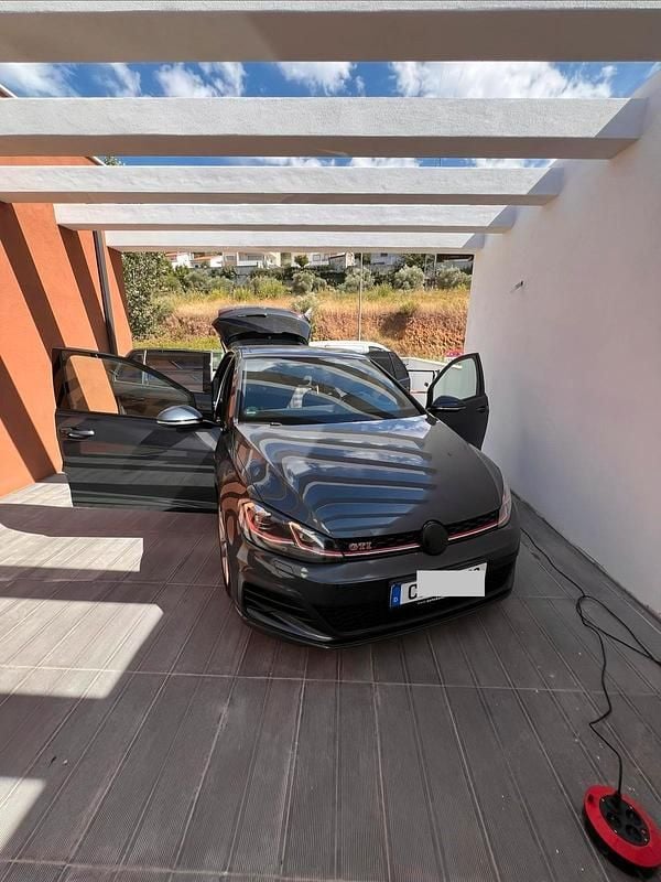 Gebraucht VW Golf VII GTI 245 PS (180 kW) 2018 Blau Limousine