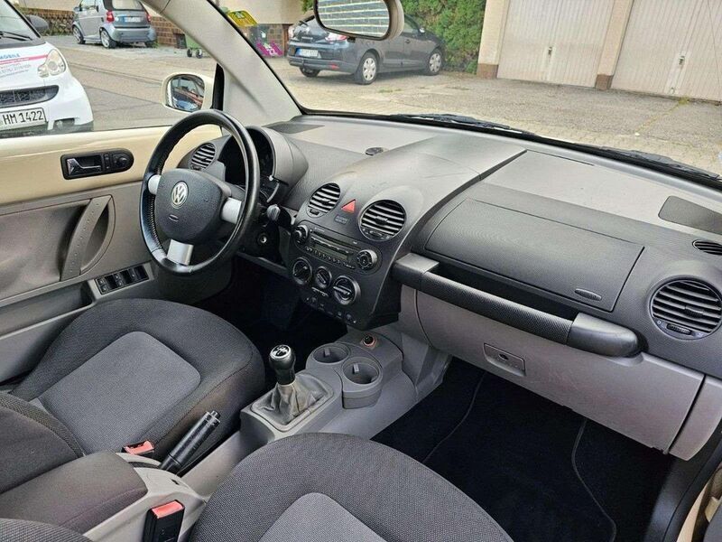 Gebraucht VW New Beetle Cabriolet Highline 101 PS (74 kW) 2005 Beige Cabrio