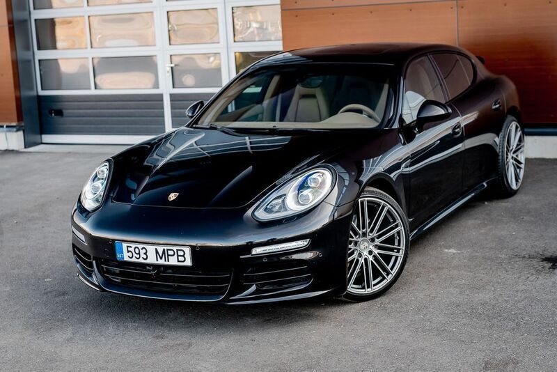 Schwarz Gebraucht 2014 Porsche Panamera Limousine | 28.900 € (Guter Preis) - Bild 1/4