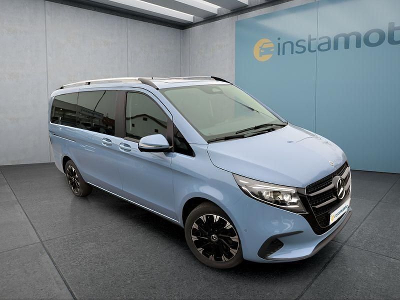 Gebraucht Mercedes V300 237 PS (174 kW) 2025 Blau Van / Kleinbus