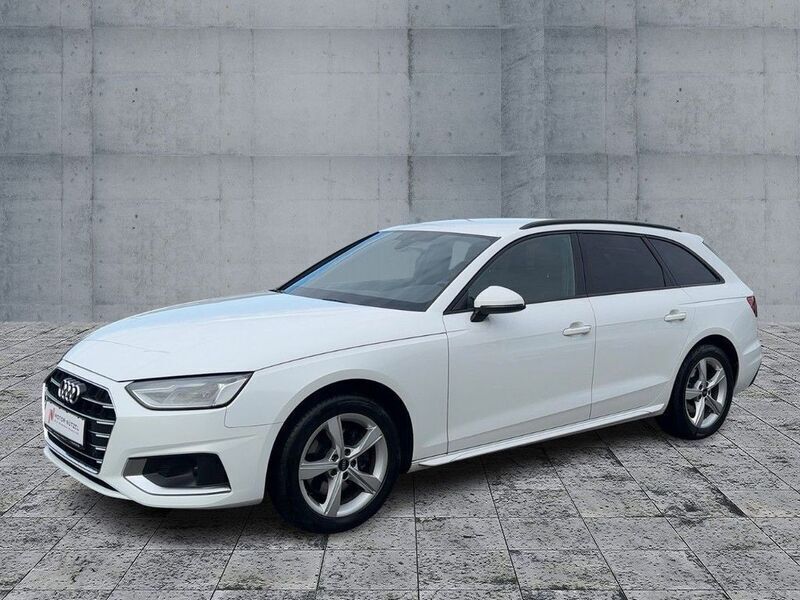 Gebraucht Audi A4 Advanced Plus 136 PS (100 kW) 2022 Ibisweiß Kombi
