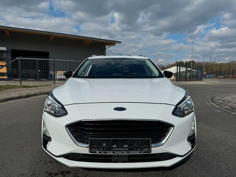 Gebraucht Ford Focus Cool & Connect 150 PS (110 kW) 2019 Weiß Kombi