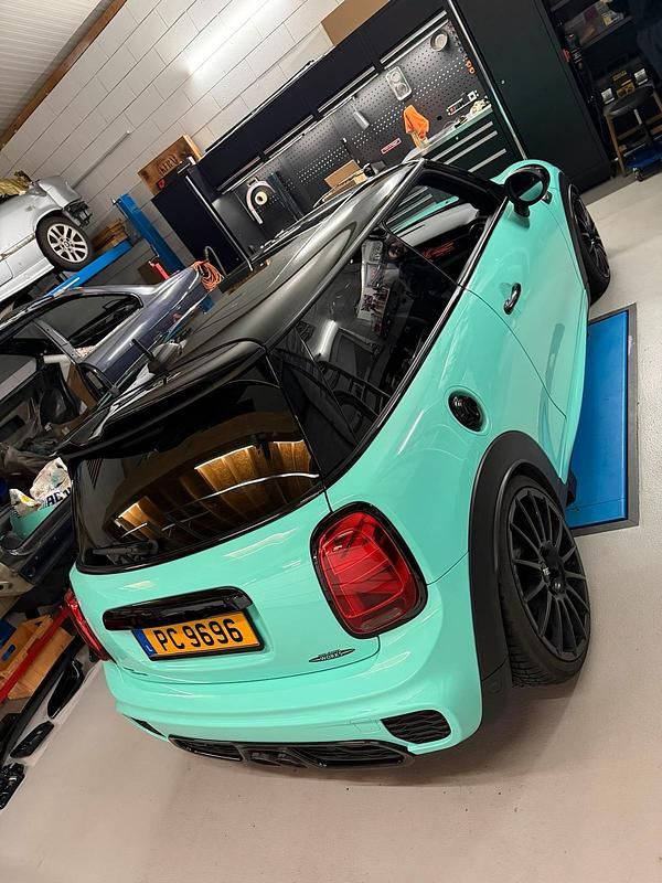 Gebraucht Mini John Cooper Works 231 PS (169 kW) 2018 Andere farben Kleinwagen