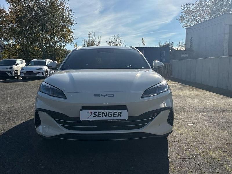 Gebraucht BYD Seal Comfort 184 PS (135 kW) 2026 Sandstone Limousine