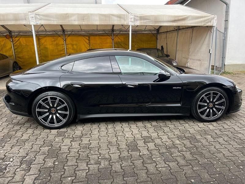 Gebraucht Porsche Taycan 350 kW (476 PS) 2021 Schwarz Limousine