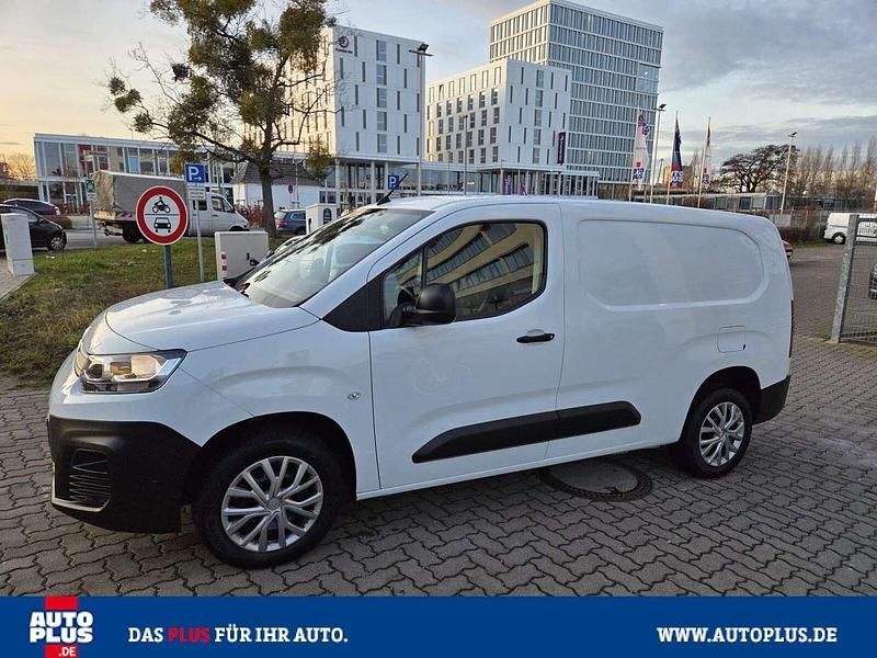 Gebraucht Citroën Berlingo 102 PS (75 kW) 2021 Weiß Van / Kleinbus