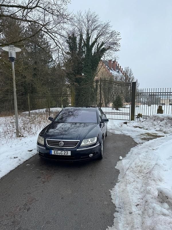 Blau Gebraucht 2006 VW Phaeton Individual Limousine | 9.500 € - Bild 1/4