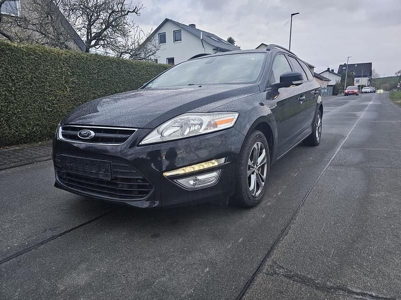 Gebraucht Ford Mondeo Trend 116 PS (85 kW) 2011 Schwarz Kombi