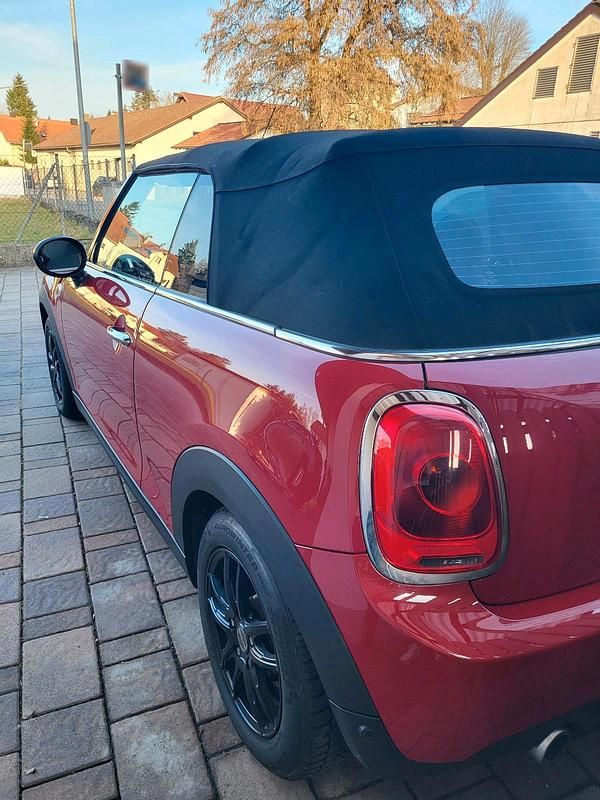 Gebraucht Mini Cooper Cabriolet 136 PS (100 kW) 2016 Rot Cabrio