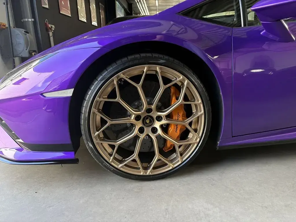 Gebraucht Lamborghini Huracán 640 PS (470 kW) 2023 Violett