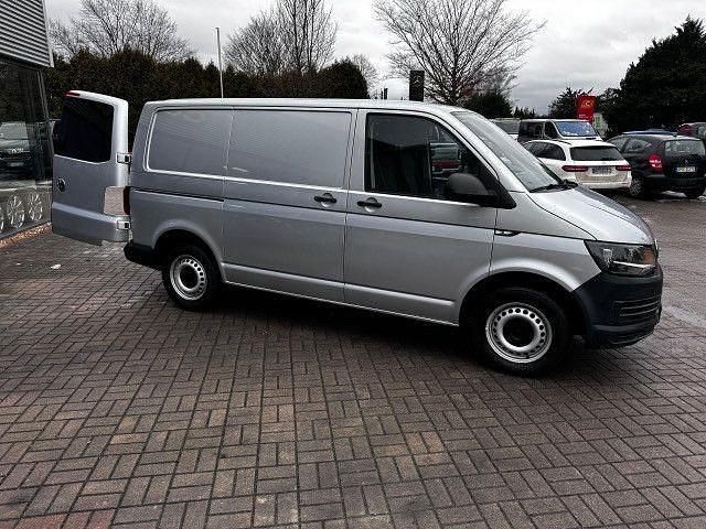 Gebraucht VW Transporter 102 PS (75 kW) 2015 Silber Van