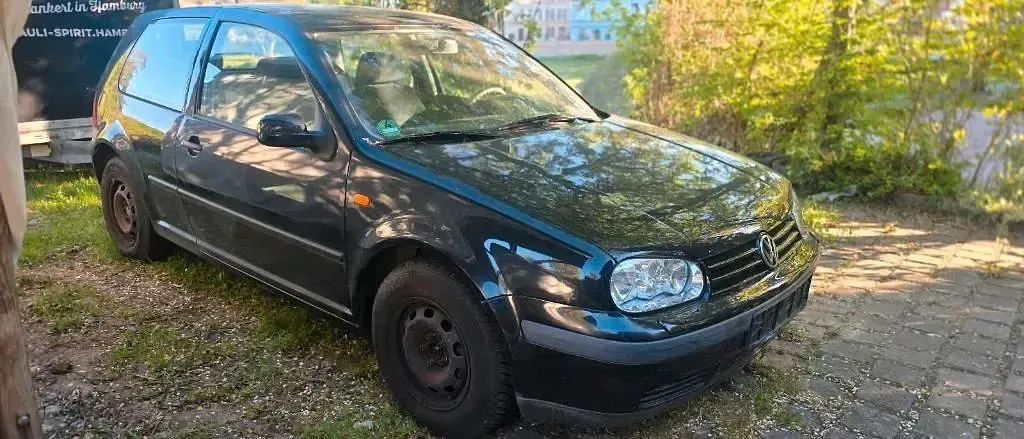 Gebraucht VW Golf 101 PS (74 kW) 1999 Schwarz Coupé