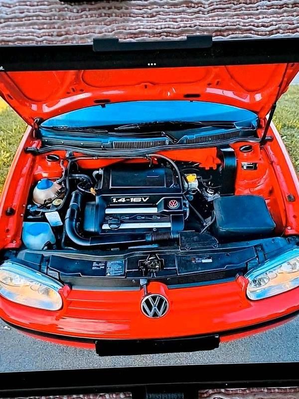 Gebraucht VW Golf IV 75 PS (55 kW) 2005 Rot Limousine