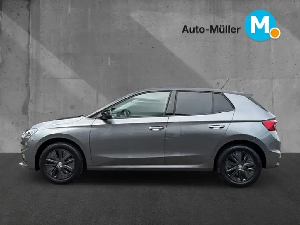 Gebraucht Skoda Fabia Ambition 150 PS (110 kW) 2023 Graphitegrau metallic/blackmagic perle (metallic) Kleinwagen