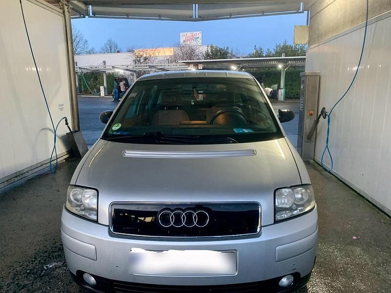 Gebraucht Audi A2 75 PS (55 kW) 2001 Grau Kleinwagen