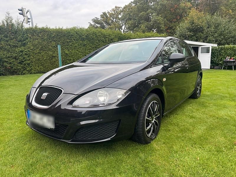 Schwarz Gebraucht 2009 Seat Leon Kleinwagen | 3.950 € (Fairer Preis) - Bild 1/4