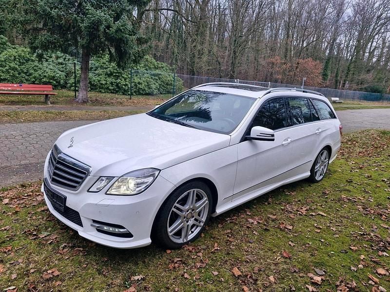 Gebraucht Mercedes E350 AMG 265 PS (194 kW) 2013 Weiß Kombi