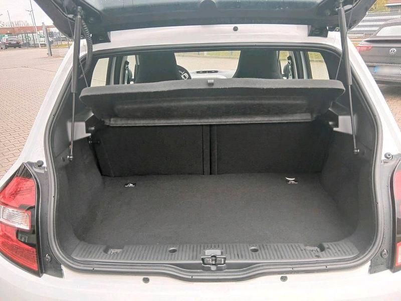 Gebraucht Renault Twingo Intens 90 PS (66 kW) 2018 Weiß Kleinwagen