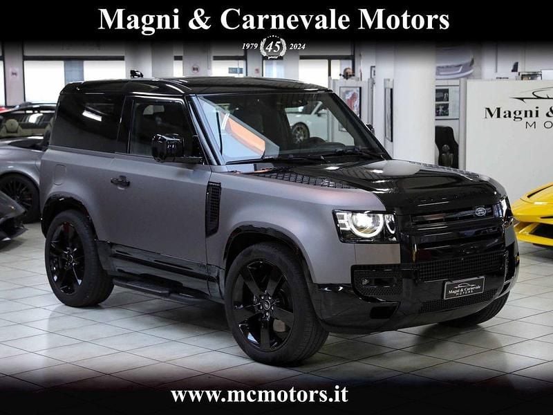 Schwarz Gebraucht 2022 Land Rover Defender SUV | 92.850 € (Superpreis) - Bild 1/4