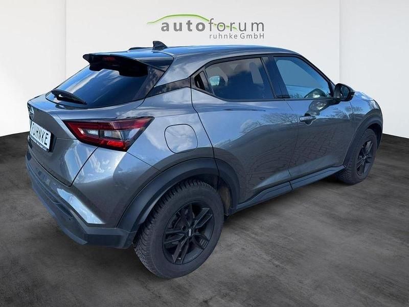 Second-hand Nissan Juke N-Connecta 117 CP (86 kW) 2020 Gri SUV