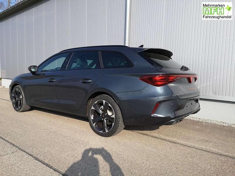 Neu Cupra Leon 190 PS (139 kW) 2026 Magneticgrau metallic Kombi