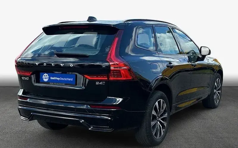 Gebraucht Volvo XC60 Plus 197 PS (144 kW) 2023 Schwarz SUV