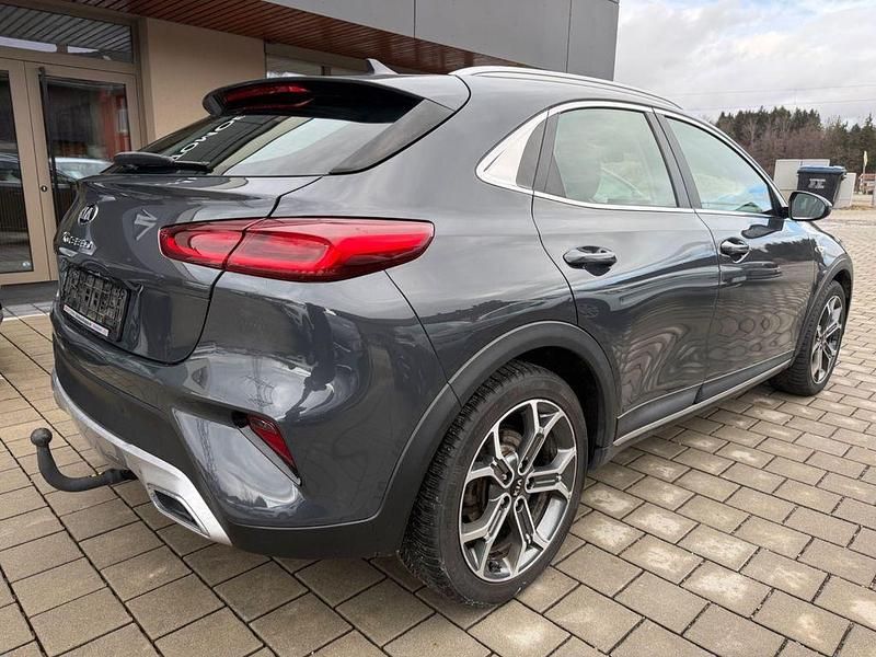 Gebraucht Kia XCeed Vision 140 PS (102 kW) 2020 Silber SUV