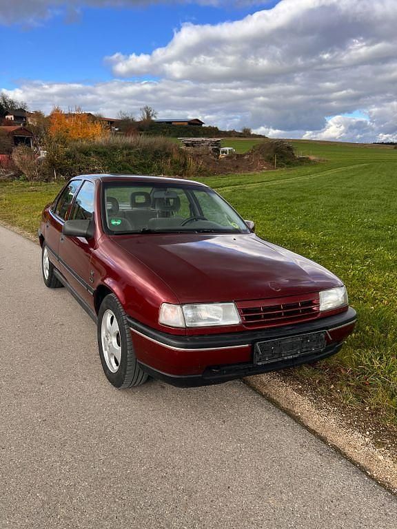 Gebraucht Opel Vectra Edition 116 PS (85 kW) 1992 Rot Limousine