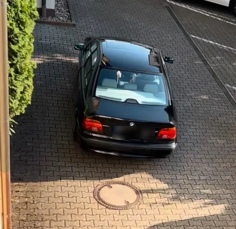 Gebraucht BMW 523 170 PS (125 kW) 1997 Schwarz Limousine