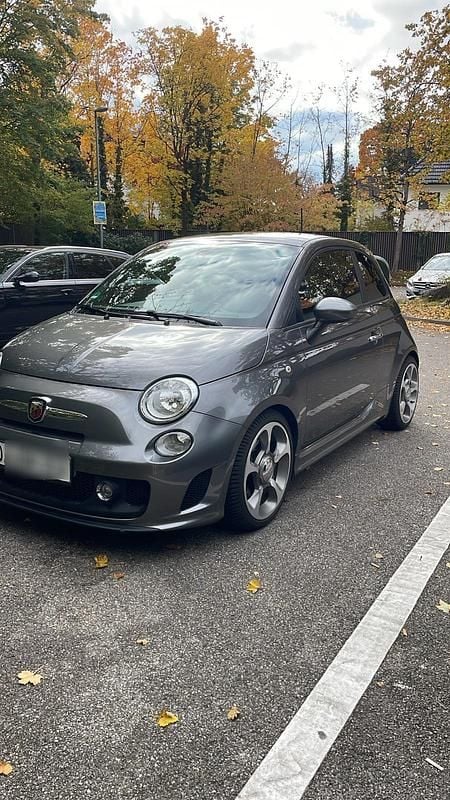 Grau Gebraucht 2014 Abarth 500 Kleinwagen | 15.600 € - Bild 1/4