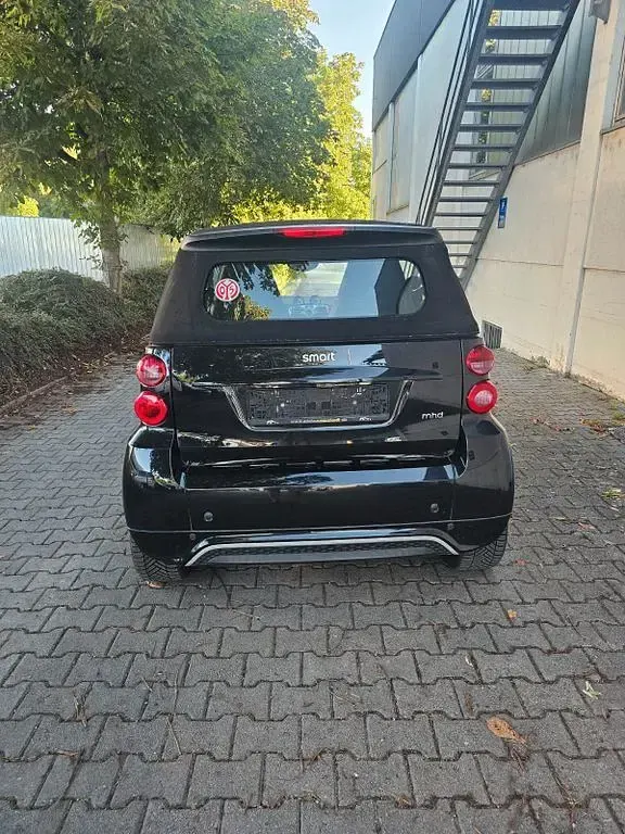 Gebraucht Smart ForTwo Cabrio Pure 71 PS (52 kW) 2015 Schwarz Cabrio