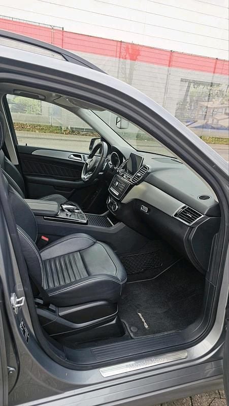 Gebraucht Mercedes GLE350 AMG line 259 PS (190 kW) 2015 Silber SUV