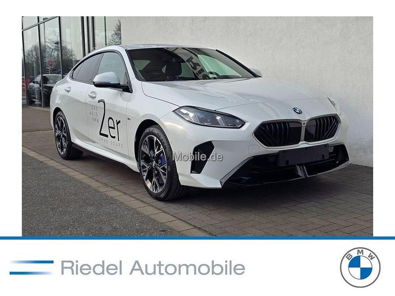 Blau Gebraucht 2025 BMW 220 Performance Coupé | 37.880 € (Fairer Preis) - Bild 1/3