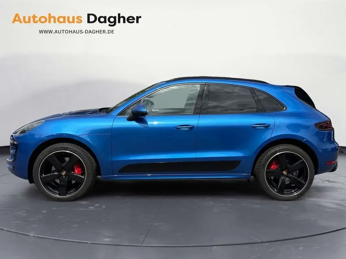 Gebraucht Porsche Macan Turbo Chrono 400 PS (294 kW) 2015 Blau SUV