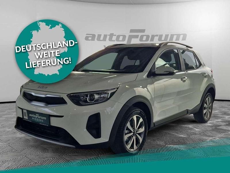 (ud) clear white s Gebraucht 2024 Kia Stonic Vision SUV | 21.870 € (Fairer Preis) - Bild 1/4
