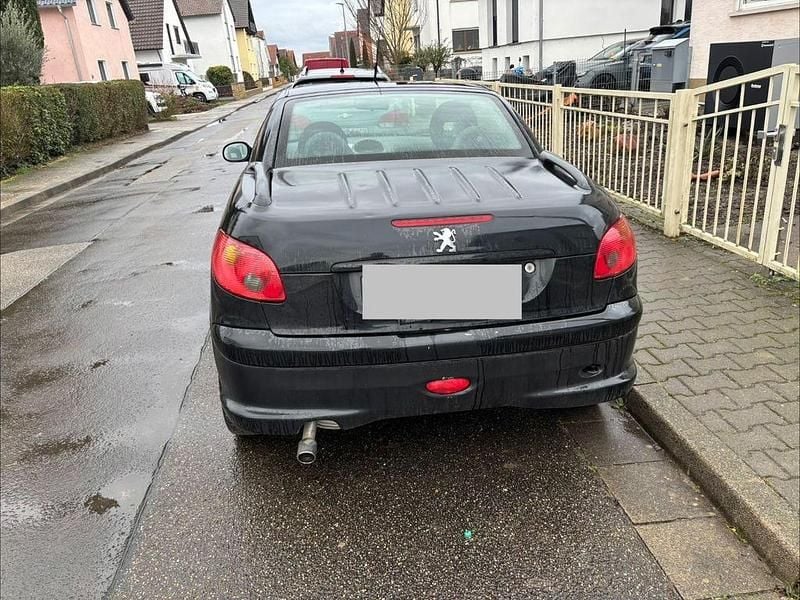 Gebraucht Peugeot 206 CC Filou 109 PS (80 kW) 2005 Schwarz Cabrio