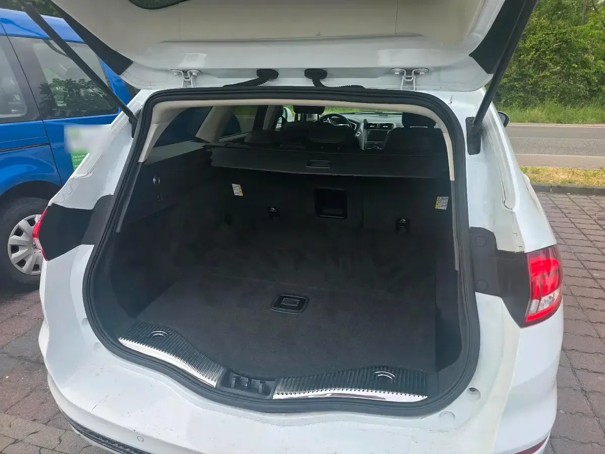 Gebraucht Ford Mondeo 180 PS (132 kW) 2019 Weiß Kombi