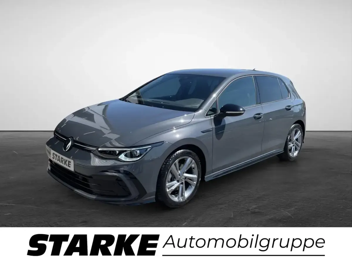 Gebraucht VW Golf VIII Style 131 PS (96 kW) 2024 Delfingrau metallic Limousine
