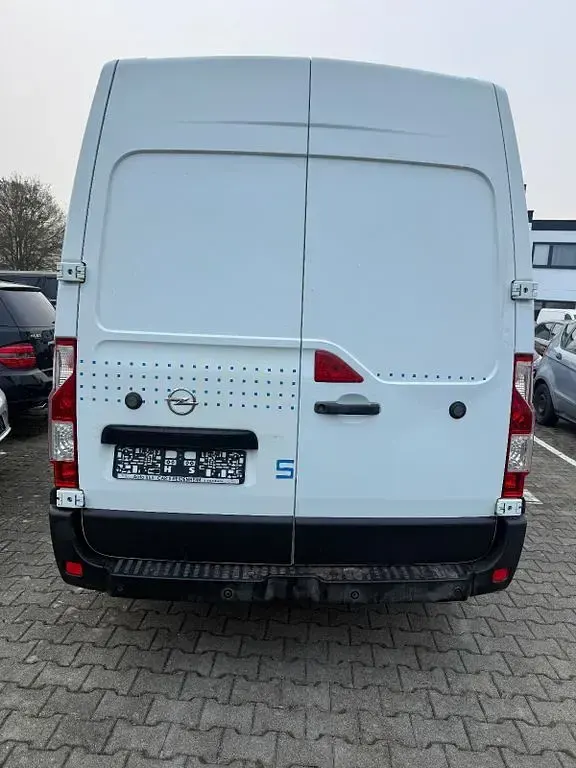 Gebraucht Opel Movano 170 PS (125 kW) 2016 Weiß Van / Kleinbus