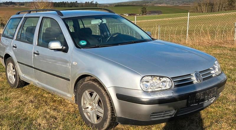 Gebraucht VW Golf IV 101 PS (74 kW) 2003 Grau Kombi