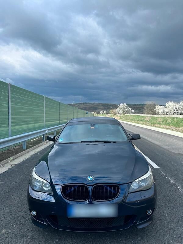 Blau Gebraucht 2008 BMW 530 M Sport Limousine | 7.850 € (Guter Preis) - Bild 1/4