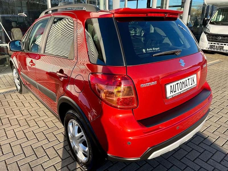 Gebraucht Suzuki SX4 120 PS (88 kW) 2012 Orange Limousine