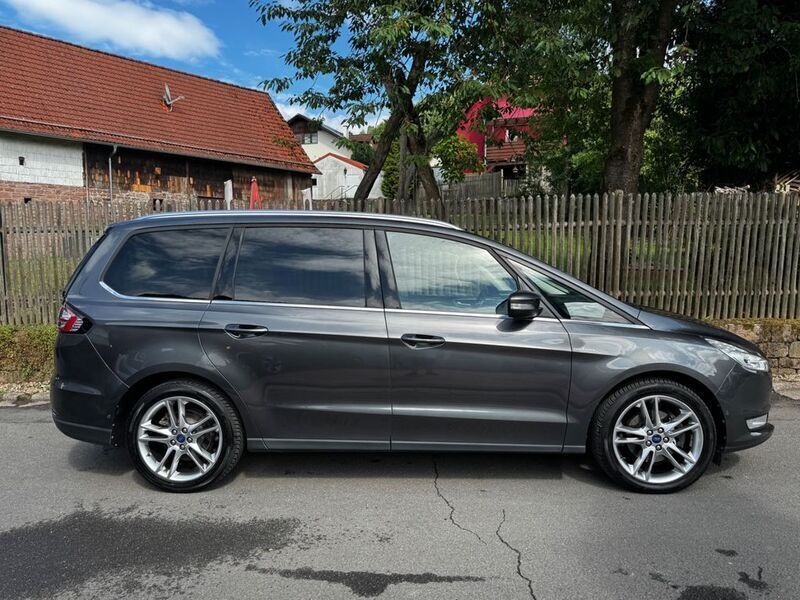 Gebraucht Ford Galaxy Titanium 241 PS (177 kW) 2019 Grau Van / Kleinbus