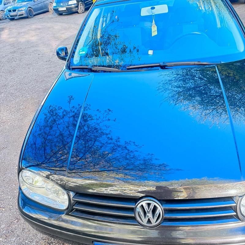 Second-hand VW Golf IV 75 CP (55 kW) 2003 Negru Hatchback