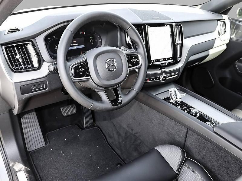 Gebraucht Volvo XC60 Plus 455 PS (334 kW) 2024 Grau SUV