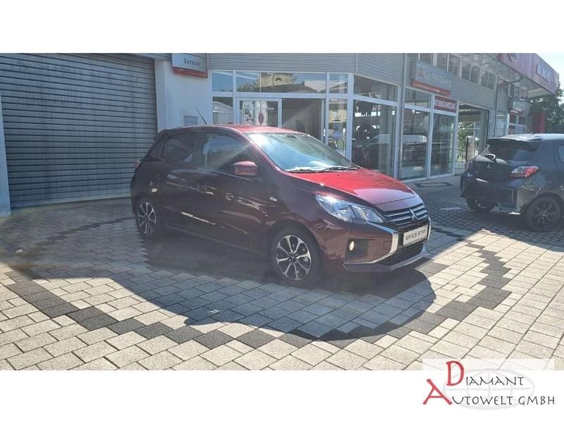Gebraucht Mitsubishi Space Star Select+ 71 PS (52 kW) 2025 Bordeauxrot Kleinwagen