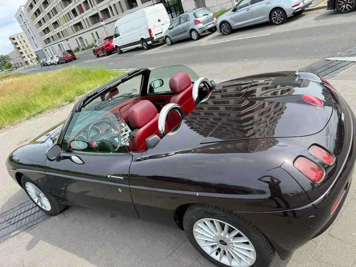Gebraucht Fiat Barchetta 131 PS (96 kW) 2000 Schwarz Cabrio